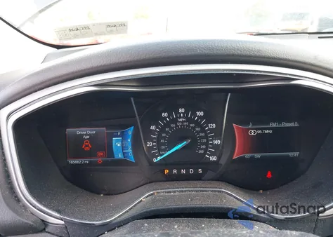 2014 Ford Fusion Se z USA, uszkodzony, nr VIN 1FA6P0H76E5397611